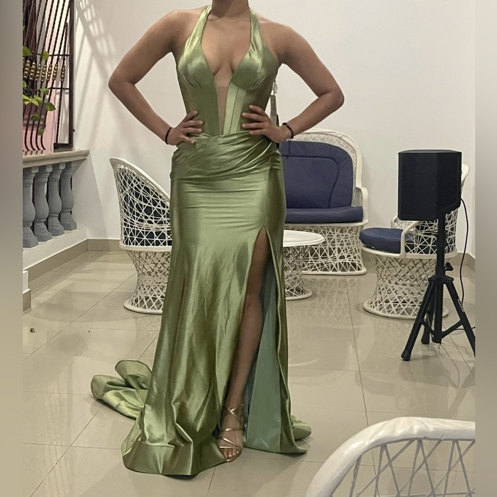 Sherri Hill dress, worn once, in great condition.